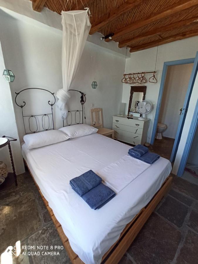 Traditional Stone House With Breathtaking View Serifos Town Экстерьер фото