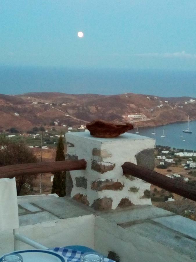 Traditional Stone House With Breathtaking View Serifos Town Экстерьер фото
