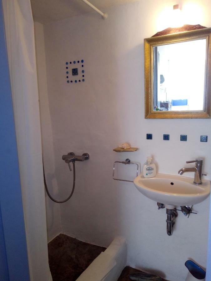 Traditional Stone House With Breathtaking View Serifos Town Экстерьер фото